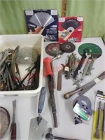 Tools & saw blades