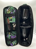 New Wine Picnic set. Glasses, napkins, cork.