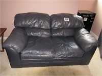 Leather Love Seat (Matches #254 & 257)