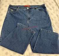 Gloria Vanderbilt Capri Jeans Size 16P (Madison)