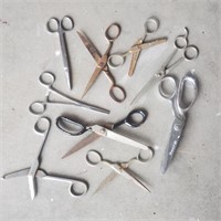 Lot of Vintage Metal Scissors
