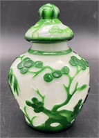 (E) Chinese Peking Glass Carved Overlay Ginger