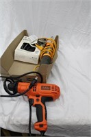 CORDED DRILL/LIGHT