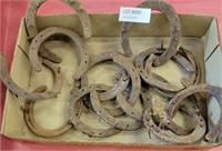 APPROX 17 ASSORTED VTG HORSESHOES