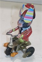 ANTIQUE MONKEY WIND UP TIN TOY