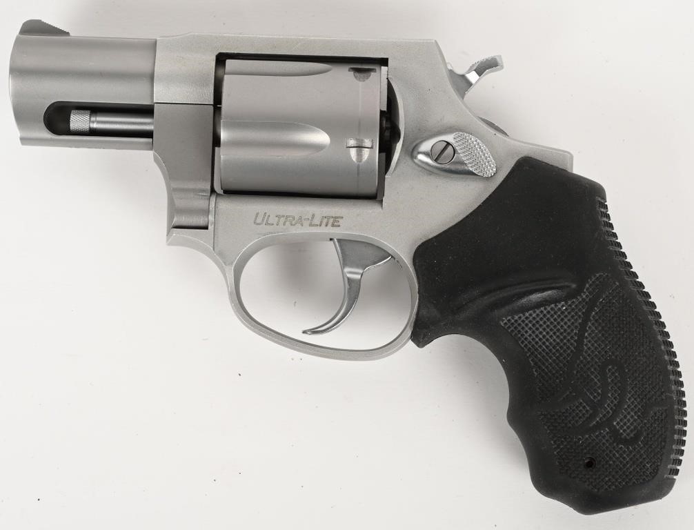 TAURUS MODEL 85 ULULTRA-LITE REVOLVER