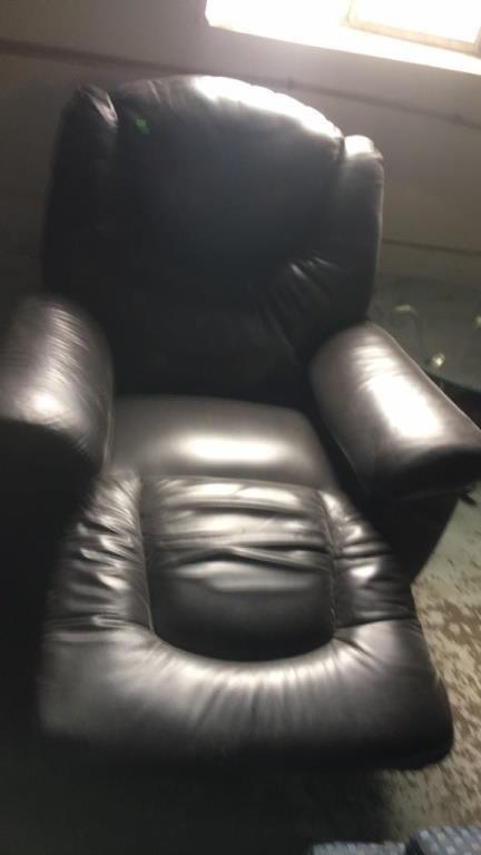 Lazyboy brown recliner