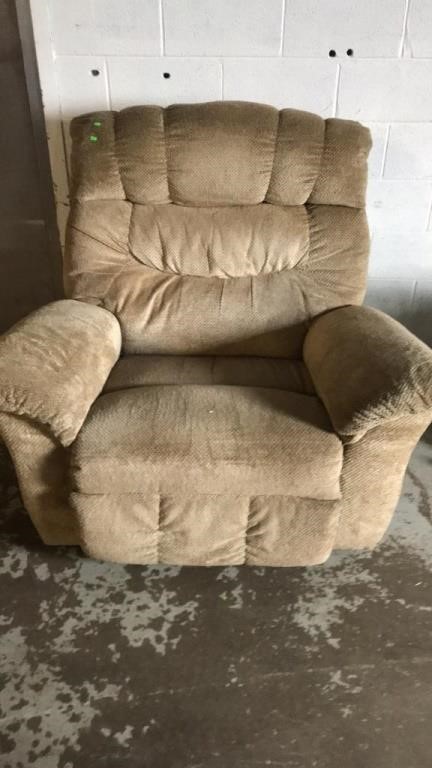 Big man rocker recliner