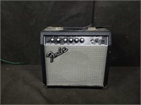 SMALL FENDER AMPLIFIER