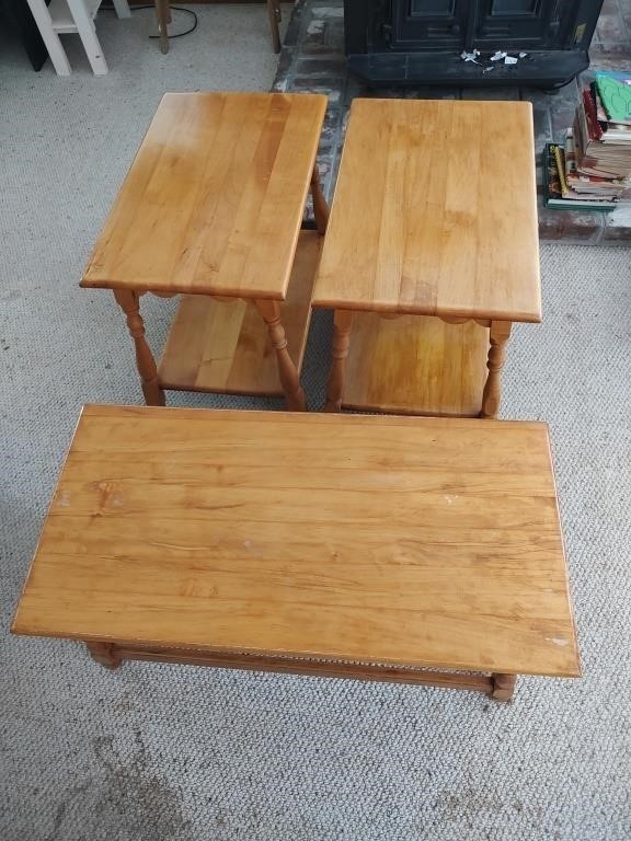 Matching Set End Tables & Coffee Table