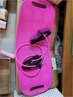 New exercise balance board and resistant band
