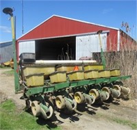 John Deere 7000 6 row planter with 30" rows.