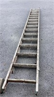 Werner extension ladder, 28ft extended, aluminum,