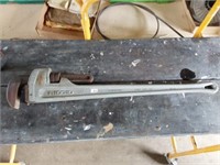 Ridgid 36" aluminum pipe wrench