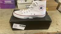 Converse White/Red/Navy Men’s - 7 Women’s - 9