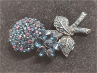 STUNNING BROOCH, DEEP BLUE & PURPLE RHINESTONES