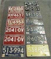 (13) Michigan license plates. Lot also includes 1