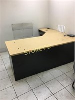 Office Desk w/ Credenza