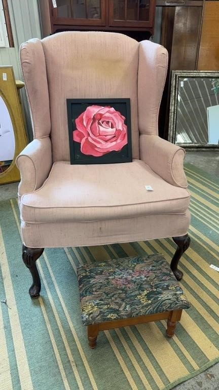 One Vintage pink chair, one small vintage