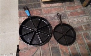 Cast iron cornbread pans