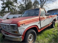 RED 1986 FORD F-150