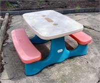 Children’s picnic table