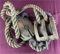 Vintage Wood Double Block & Tackle With Rope