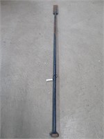 LONG METAL CROWBAR (APPROX 5.5')