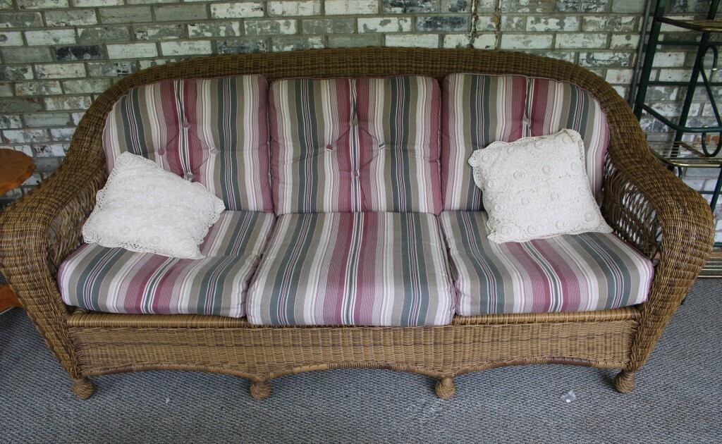 Wicker Porch Lounge Couch