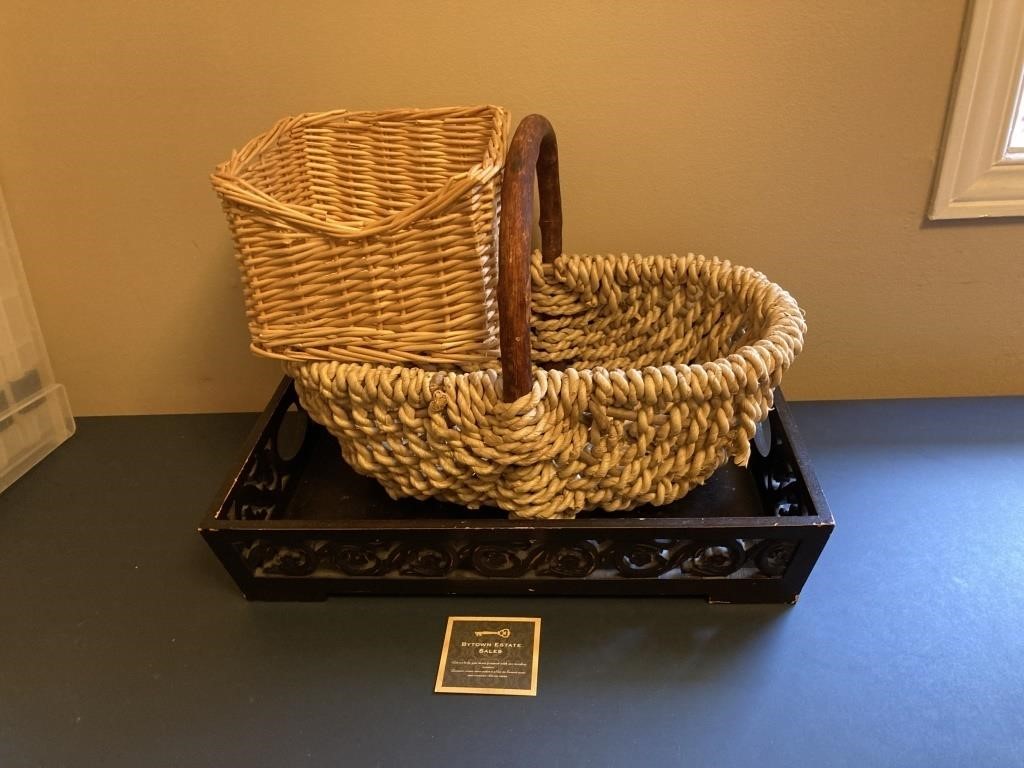 Lot of Small Baskets & Wooden Tray