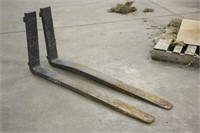 Pair of Pallet Forks, Approx 48", 16" Mast