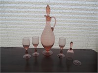 Rose decanter & 4 glasses