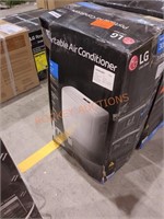 LG 7000 BTU, 300sq.ft. Air conditioner