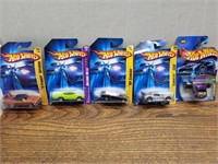 NEW 5 HOTWHEELS Collectable Cars