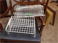 3–16"and 2-12" wire racks