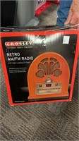Crosley retro AM/FM radio new in box