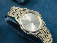 1 men's quartz wrist watch- stainless