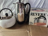 Rever Tea pot and coffee pot