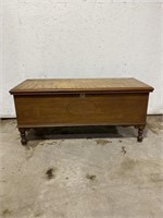 Lane Cedar chest