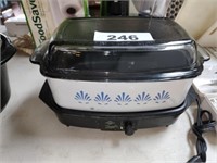 WEST BEND SMALL SLOW COOKER - WELL USED
