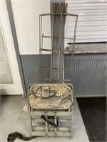 Deer Tree Stand, Ladder