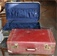 4 Vintage suitcase