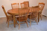 (L) Oak Dining Table w/ 6 Chairs