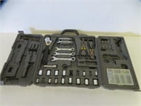 23 PC TOOL KIT W/ ASSORTED NAILS, SCREWS & CASE