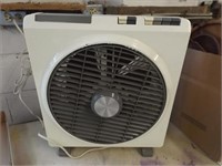 Windmere Floor Fan -- Working