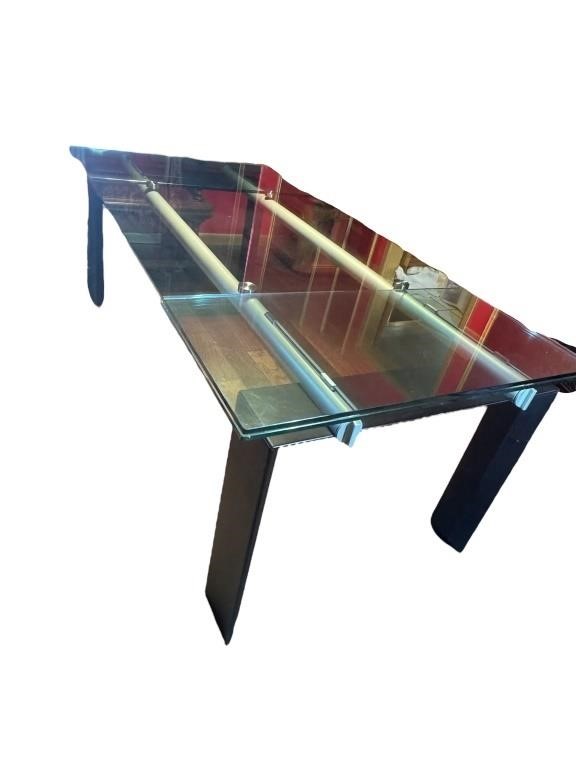 A Modern Style Glass Top Table w/ Glass