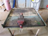 40" x 40" rolling work table with vise