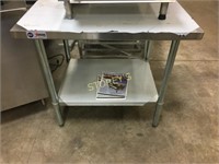 New S/S Table - 30 x 36