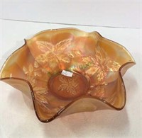 Carnival glass bowl with acorn and leaf motif