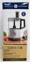 NEW GE FOOD PROCESSOR W/ACCESSORIES KIT